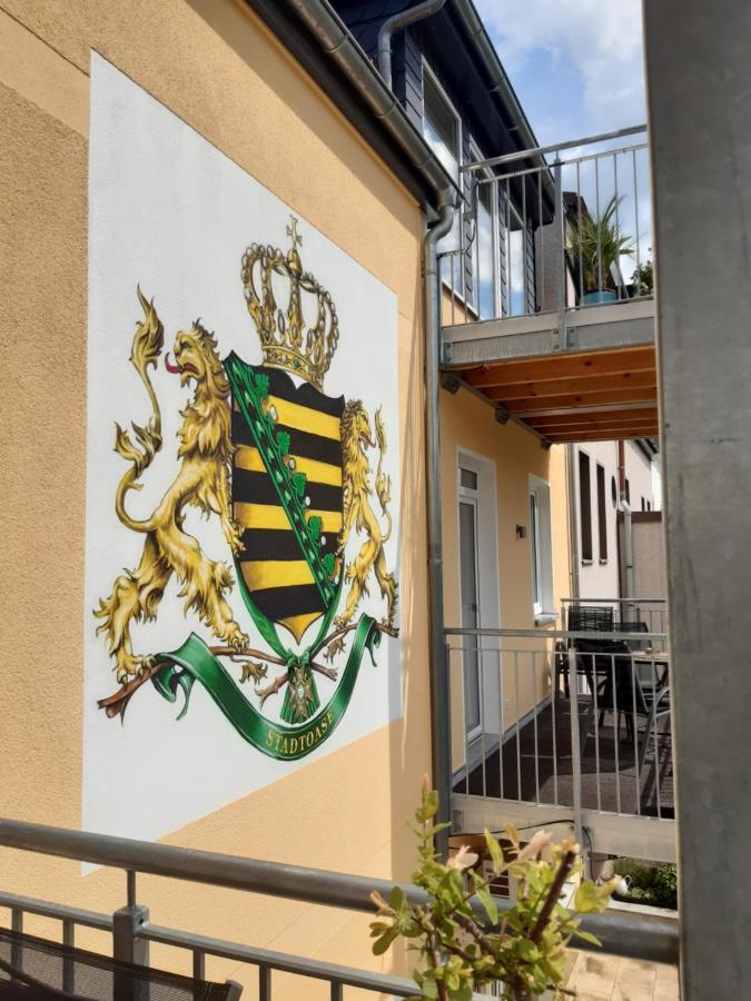 Stadtoase Geraeumige Gaestewohnungen Mit Balkon, Komfort, Modernitaet Und Ruhe, Fuer Monteure Geeignet, Free Wifi 프랑켄베르크작센 외부 사진