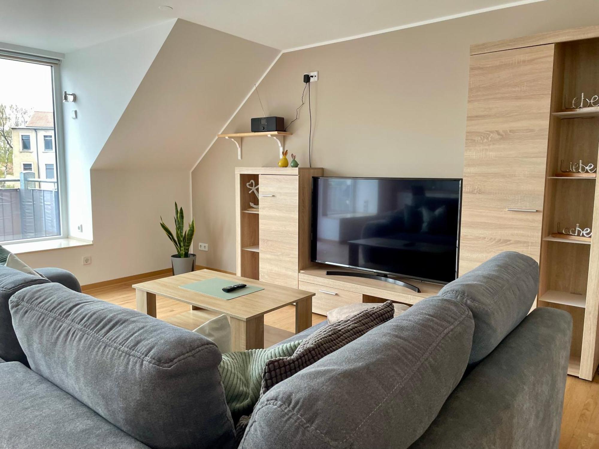 Stadtoase Geraeumige Gaestewohnungen Mit Balkon, Komfort, Modernitaet Und Ruhe, Fuer Monteure Geeignet, Free Wifi 프랑켄베르크작센 외부 사진